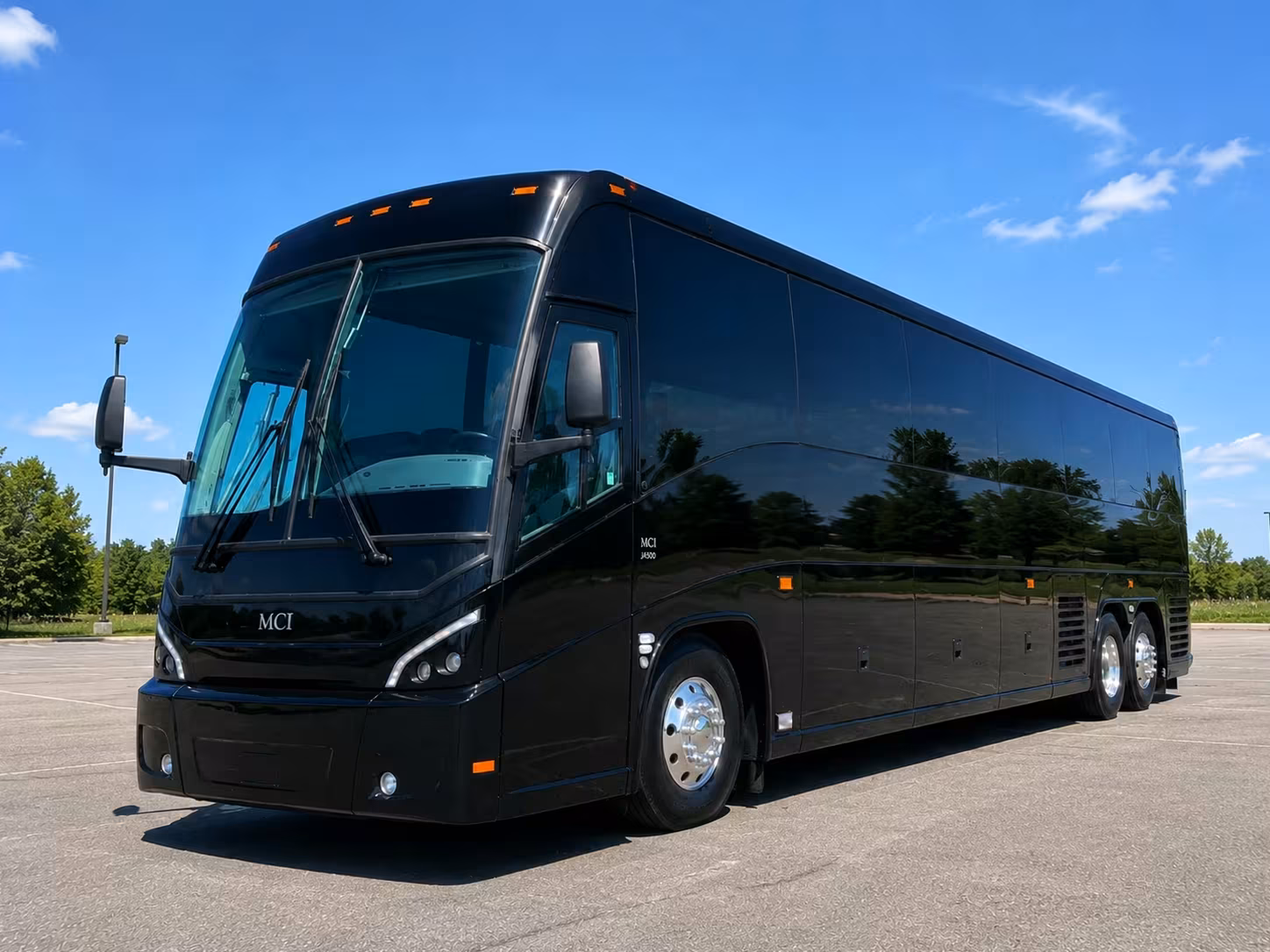 browse wedding charter buses serving livonia michigan