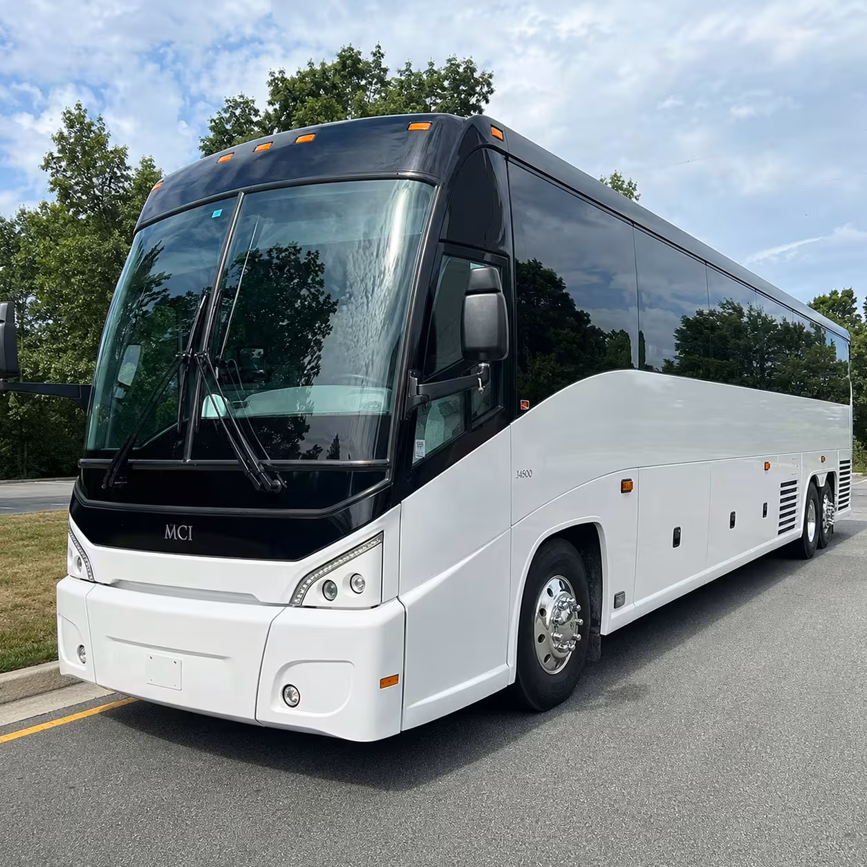 long distance bus rentals from livonia to northern michigan and beyond